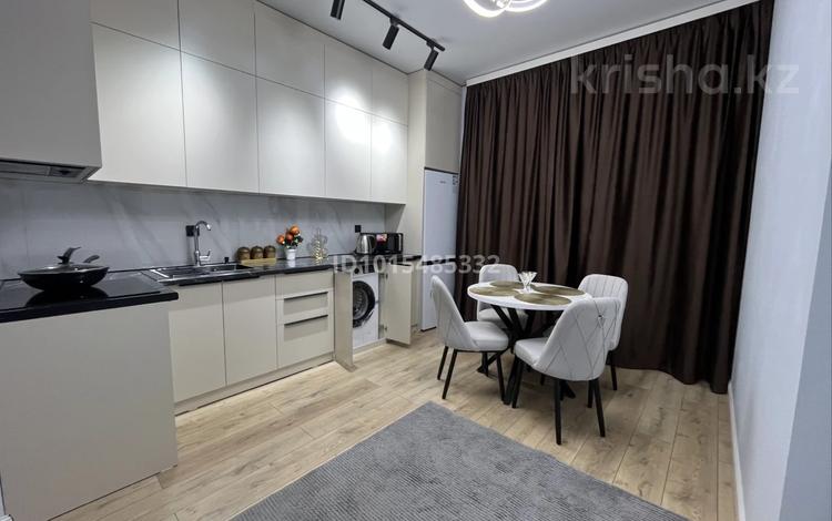 1-комнатная квартира · 50 м² · 9/16 этаж, 18-й микрорайон, 18-шағынаудан 22 А — Сенім клиникасы Багиния салоны за 3 000 ₸ в Шымкенте, Аль-Фарабийский р-н — фото 2