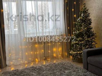 2-комнатная квартира · 60 м² · 2/2 этаж, Рудная 31/6 за 10 млн 〒 в Алтае
