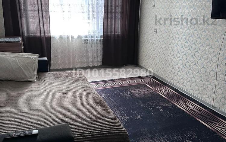 1-бөлмелі пәтер · 36 м² · 3/5 қабат, 2 ш/а., Бр. Жубановых 271 — ДВД, бағасы: 140 000 ₸ в Актобе, мкр 8 — фото 2