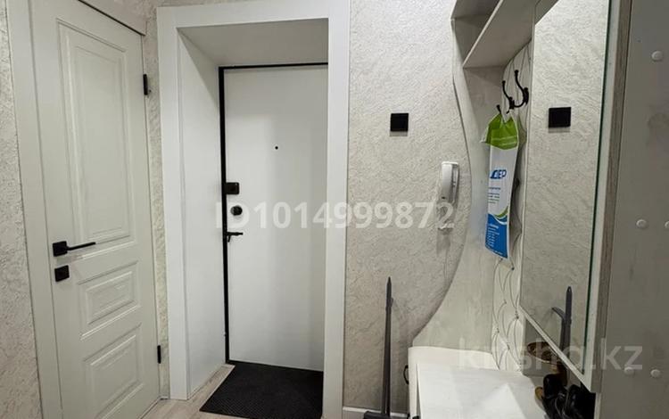 1-комнатная квартира · 35 м² · 4/5 этаж, мкр Новый Город, Ермекова 85 за 200 000 ₸ в Караганде, Казыбек би р-н — фото 2