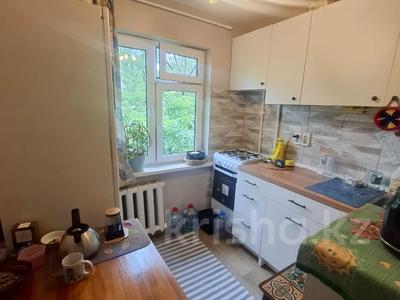 2-бөлмелі пәтер · 44 м² · 4/4 қабат, мкр №1, бағасы: 27 млн ₸ в Алматы, Ауэзовский р-н