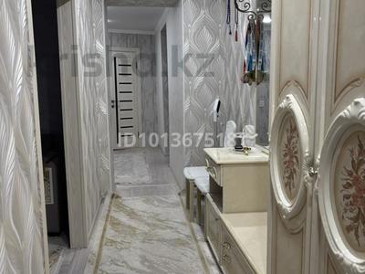 4-бөлмелі пәтер · 85 м² · 4/9 қабат, Шакарима 15, бағасы: 50 млн ₸ в Семее