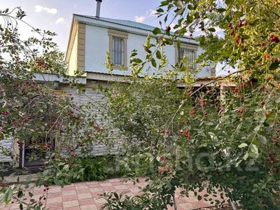 Жеке үй · 4 бөлме · 210 м² · 8 жүзд., Акжар-2, бағасы: 18 млн ₸ в Актобе, жилой массив Акжар-2