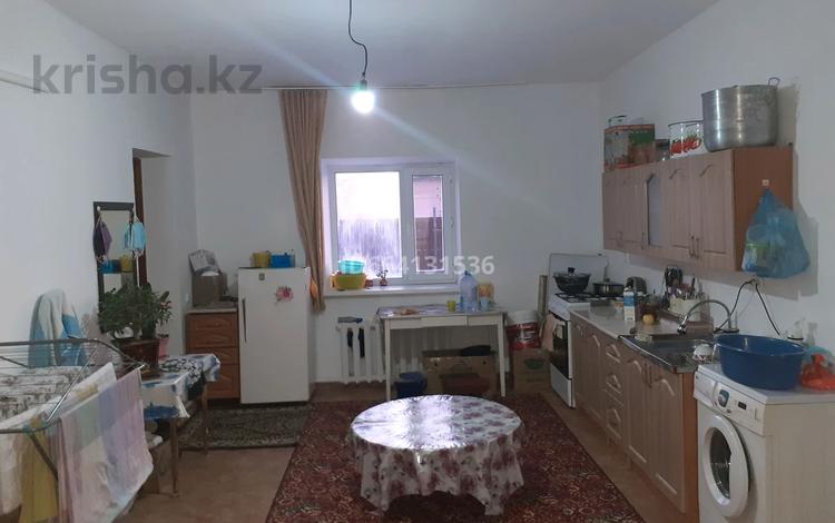 Отдельный дом · 3 комнаты · 73.2 м² · 6 сот., улица Титова 79Б — 50 лет Казахстана за 20 млн 〒 в Доскее — фото 2