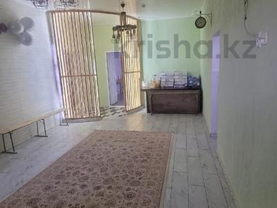 Жеке үй · 4 бөлме · 150 м² · 10 жүзд., Спмк 2 саздинский 17а, бағасы: 45.5 млн ₸ в Актобе
