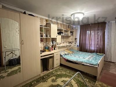 Продажа квартир в Абай обл.: 4-комнатная квартира · 95 м² · 1/5 этаж, Абая 44 за 16 млн 〒 4-комнатная квартира · 95 м² · 1/5 этаж, Абая 44 за 16 млн 〒 в Курчатове