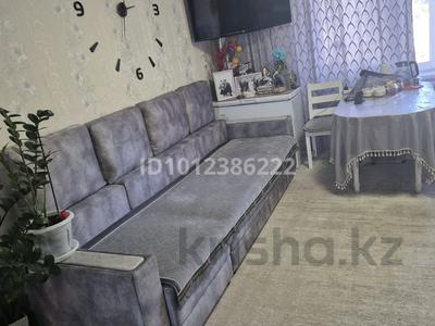 2-комнатная квартира · 56.2 м² · 1/5 этаж, ул. Юность 45 за 25 млн ₸ в Семее, Красный Кордон