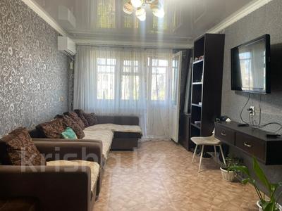 2-бөлмелі пәтер · 45 м² · 5/5 қабат, Камзина 5, бағасы: 8.5 млн ₸ в Аксу