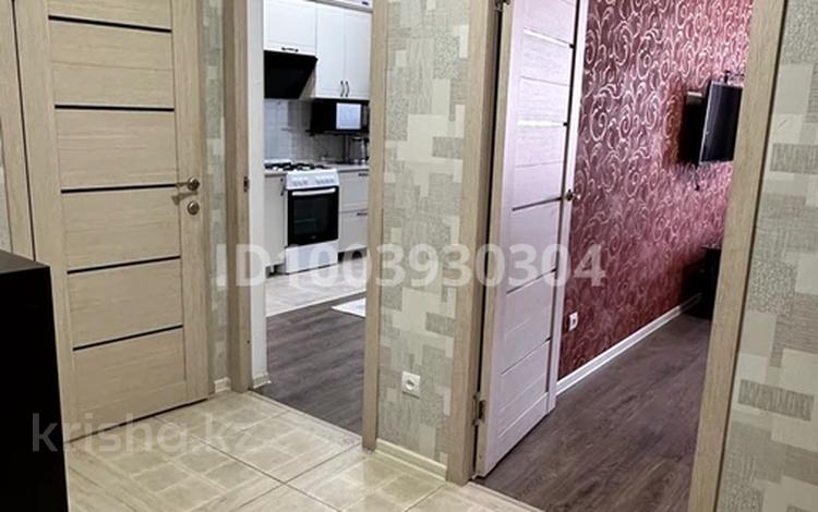 1-комнатная квартира · 50 м² · 8/10 этаж, мкр. Алтын орда, Баишева за 180 000 ₸ в Актобе — фото 2