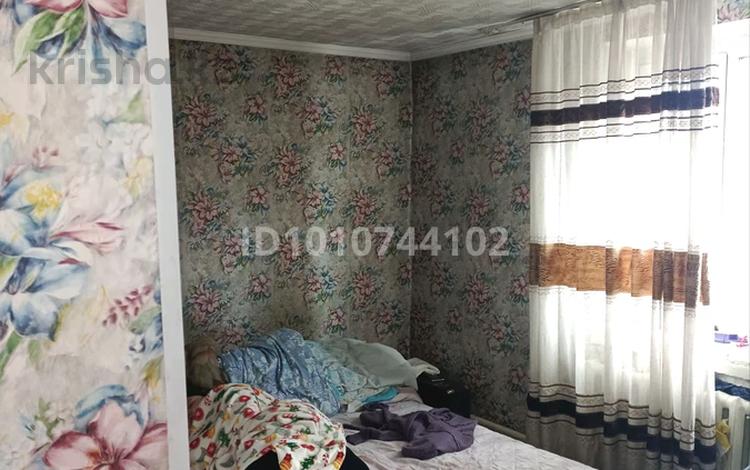 Отдельный дом · 3 комнаты · 69 м² · 10 сот., Благоева 13 — Пересечение Мичурина за 12 млн ₸ в Семее — фото 2