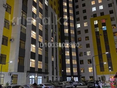 3-комнатная квартира · 115 м² · 10/14 этаж, 16-й мкр — Возле ТРК Актау. за 45 млн ₸