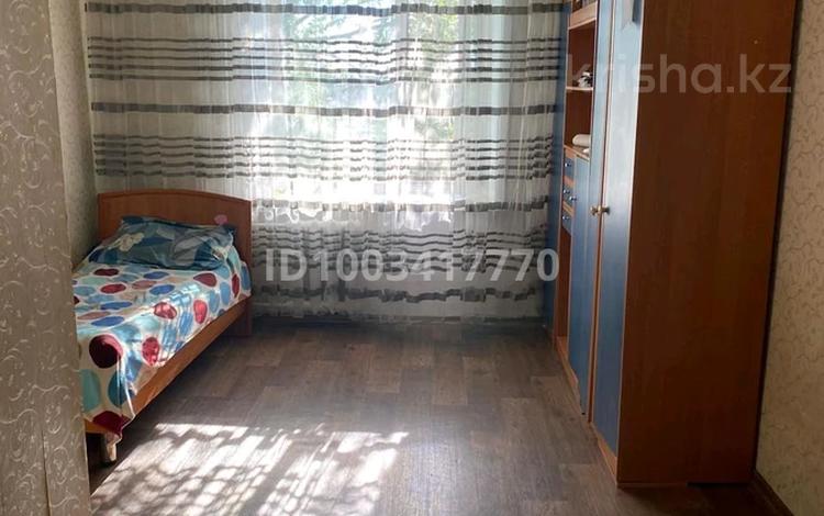1-комнатная квартира · 31 м² · 3/5 этаж, Ермака — находится возле третьей поликлиники за 11 млн 〒 в Павлодаре — фото 2