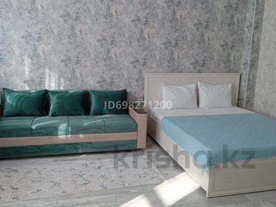 1-бөлмелі пәтер, 40 м², 3 қабат тәулік бойы, Абылайхана 51, бағасы: 8 000 〒 в Астане, Алматы р-н