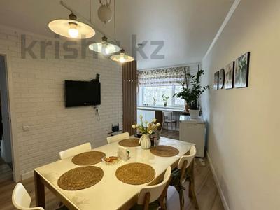 4-комнатная квартира · 82 м² · 5/5 этаж, СТРОИТЕЛЬНАЯ 12 за 32 млн 〒 в Костанае