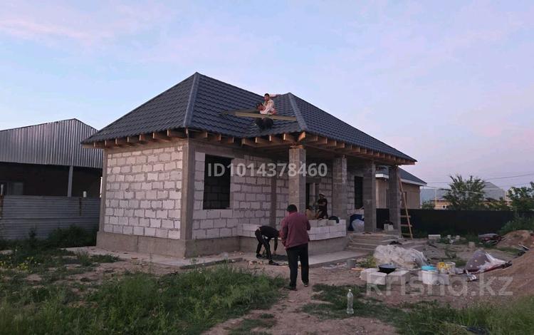 Отдельный дом · 2 комнаты · 100 м² · 5 сот., 2 — Возле трассы 2.улица за 14 млн ₸ в  — фото 2