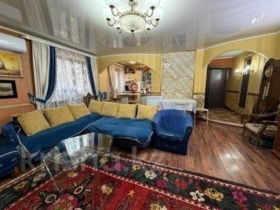 2-комнатная квартира · 56 м² · 1/3 этаж, мкр Тастак-2, Шарипова 72 за 44 млн 〒 в Алматы, Алмалинский р-н