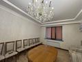 4-комнатная квартира · 160 м², Аманжолова 24 за 700 000 ₸ в Астане, Алматы р-н — фото 3