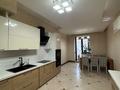 4-комнатная квартира · 160 м², Аманжолова 24 за 700 000 ₸ в Астане, Алматы р-н — фото 5