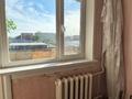 3-бөлмелі пәтер · 61 м² · 2/5 қабат, Строителей 6а, бағасы: 10 млн ₸ в Аксу — фото 5