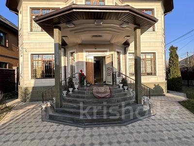 Отдельный дом • 8 комнат • 420 м² • 12 сот., Иссык-Кульская — Жансугурова за 205 млн 〒 в Алматы, Турксибский р-н