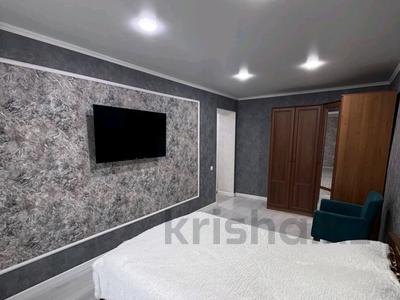 2-бөлмелі пәтер · 45 м² · 3/5 қабат, Михайловка ш/а., Касыма Аманжолова 17 — Сейфуллина, Кардиология, Макажанова, Онкология, Крылова, бағасы: 15 000 ₸ в Караганде, Казыбек би р-н