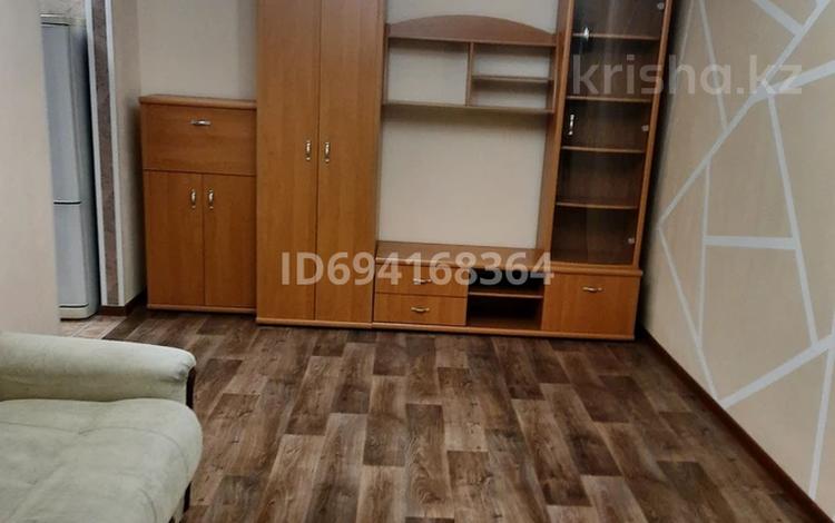 1-комнатная квартира · 33 м² · 5/5 этаж, мкр Айнабулак-3 за 200 000 ₸ в Алматы, Жетысуский р-н — фото 2