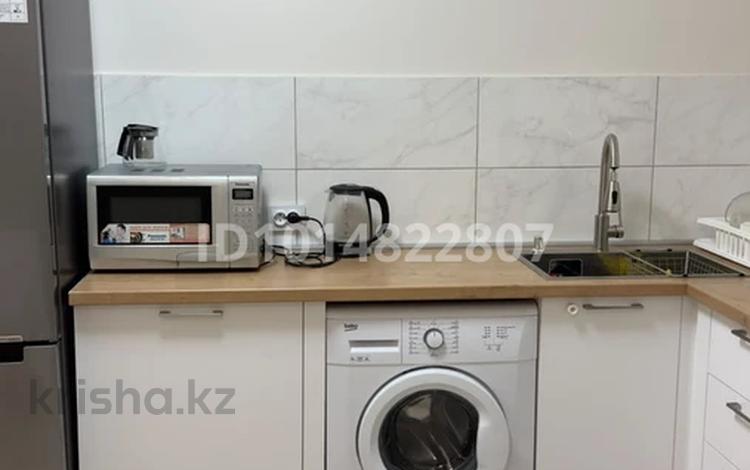 1-комнатная квартира · 55 м² · 5/5 этаж, Абылай хана 2/5 за 250 000 ₸ в Каскелене — фото 2
