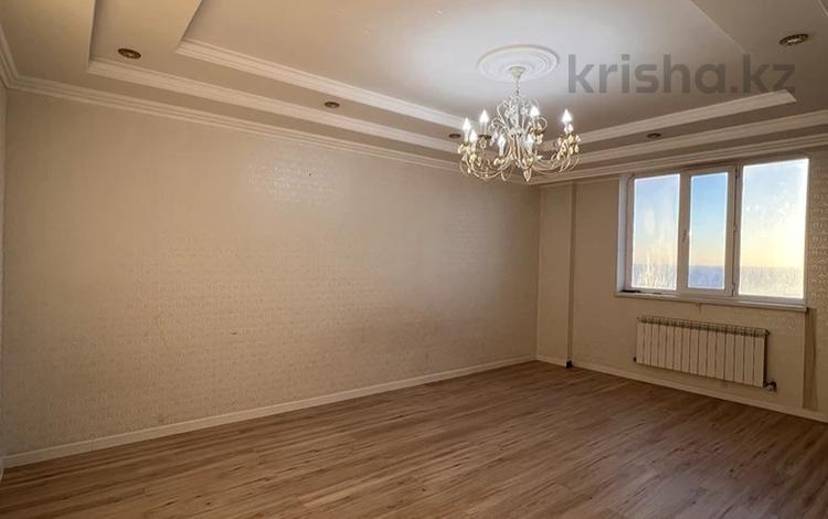 2-комнатная квартира · 77 м² · 18/23 этаж, 17-й мкр 5 за 26.5 млн ₸ в Актау — фото 2
