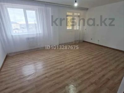 3-комнатная квартира · 81.1 м² · 3/9 этаж, мкр. Зачаганск пгт, Ақан Сері за 28 млн ₸ в Уральске