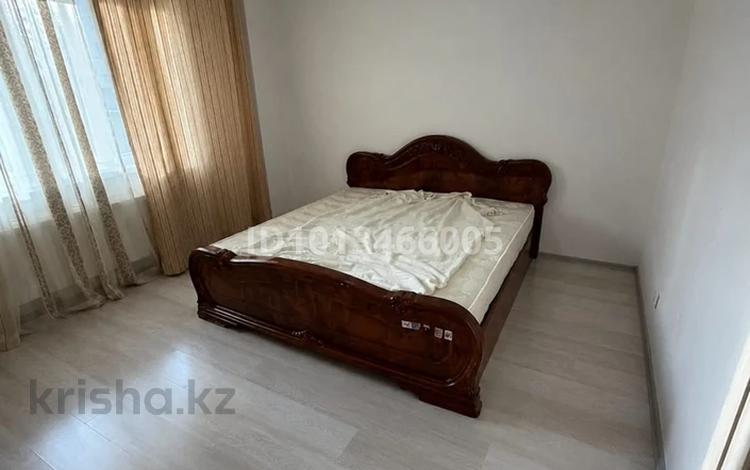 2-комнатная квартира · 60 м² · 3/14 этаж, Бектуров 4 в 4 в — Магнум анвар Хан шатыр за 29.8 млн ₸ в Астане, Нура р-н — фото 2