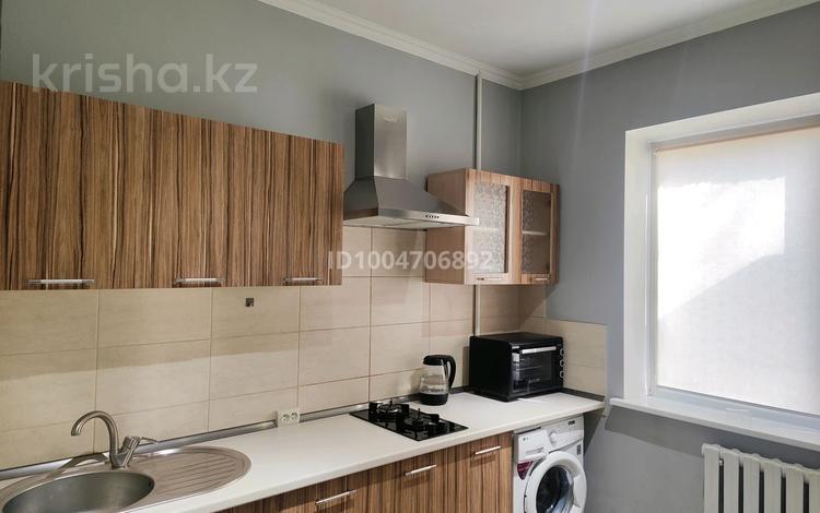1-бөлмелі пәтер · 40 м² · 3/9 қабат, мкр Тастак-3 94 — Тургут Озала - Толе би, бағасы: 249 000 ₸ в Алматы, Алмалинский р-н — фото 4