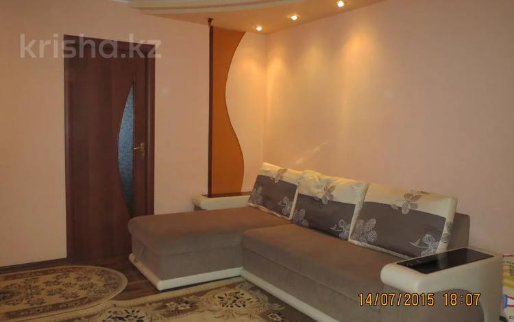 2-комнатная квартира, 58 м², 3/4 этаж посуточно, Тауке хана 4 за 12 000 〒 в Шымкенте, Аль-Фарабийский р-н — фото 2