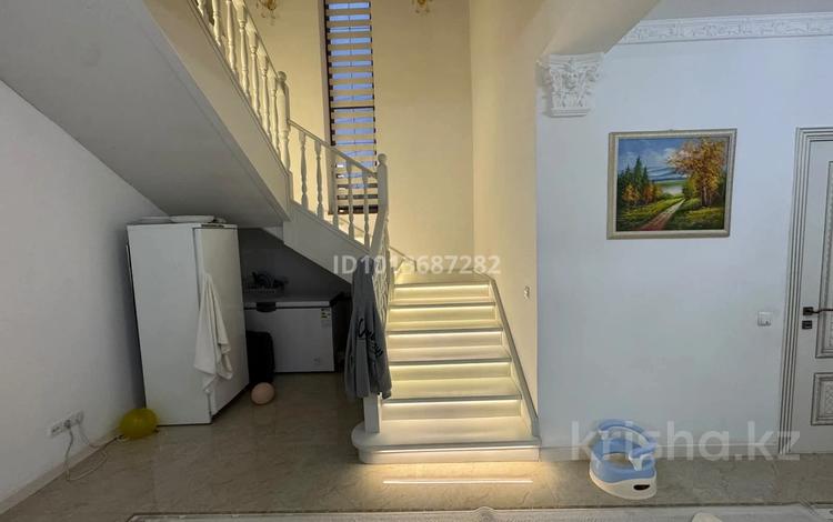 Жеке үй · 4 бөлме · 290 м² · 7 жүзд., Шұғыла ш/а. дикан 25 — Абая выше Ашимова, бағасы: 175 млн ₸ в Алматы, Наурызбайский р-н — фото 2