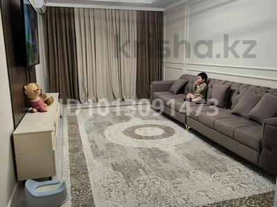 4-комнатная квартира · 112 м² · 1/9 этаж, мкр Нурсая, Таумуш Жумагалиев за 450 000 ₸ в Атырау
