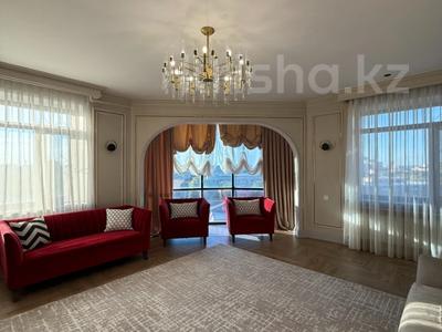 3-комнатная квартира · 160 м² · 8/8 этаж, Жумабаева 60 — Найманбаева за 190 млн ₸ в Семее