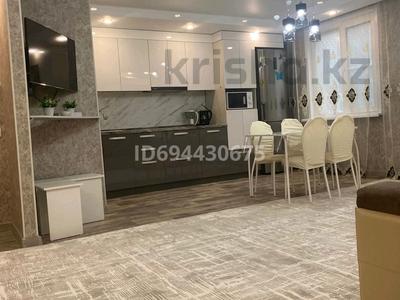3-комнатная квартира · 70 м² · 2/9 этаж, Пермитина за 37 000 ₸ в Усть-Каменогорске