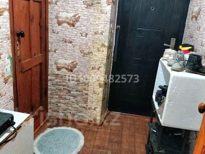 1-комнатная квартира · 36 м² · 2/5 этаж, Алдиярова 34 — Қазына базар и Акбар за 10.5 млн 〒 в Шымкенте, Аль-Фарабийский р-н