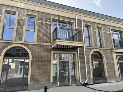 6-бөлмелі пәтер · 239.6 м², Нұрлытау ш/а., ​14-я улица, 2035 1, бағасы: 150 млн ₸ в Алматы, Бостандыкский р-н