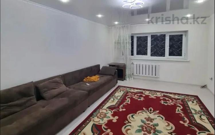 2-бөлмелі пәтер · 50 м² · 1/5 қабат, Жансугурова 226, бағасы: 130 000 ₸ в Талдыкоргане, мкр Самал — фото 2