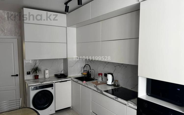 3-бөлмелі пәтер · 80 м² · 10/12 қабат, Казыбек Би 9/1, бағасы: 51 млн ₸ в Усть-Каменогорске — фото 2