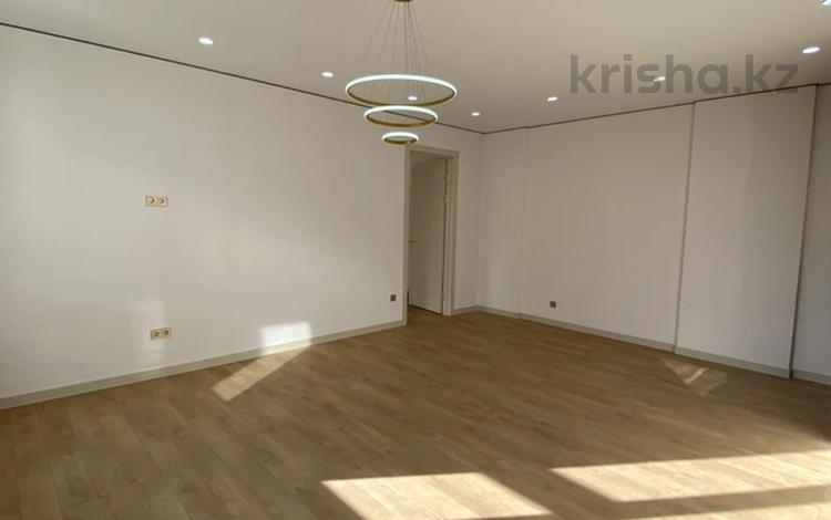 2-бөлмелі пәтер · 46.7 м² · 8/9 қабат, Е 915, бағасы: 32 млн ₸ в Астане, Есильский р-н — фото 2