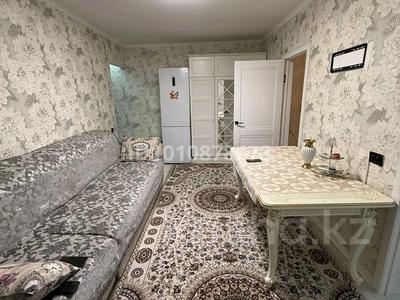 3-комнатная квартира · 48 м² · 2/5 этаж, мкр Новый Город 1/5 — Старый аэропорт, ул. Штурманская 1/5 за 15.8 млн ₸ в Караганде, Казыбек би р-н