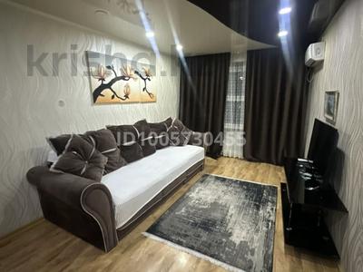2-комнатная квартира · 48 м² · 2/9 этаж, мкр Городской Аэропорт, Нуркена Абдирова 26 за 13 000 ₸ в Караганде, Казыбек би р-н