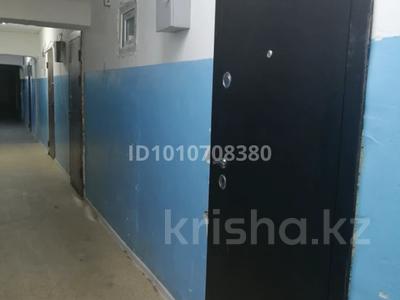 1-комнатная квартира · 8 м² · 2/5 этаж, мкр Аксай-3 10а — Толе Би МомышУлы за 10.7 млн 〒 в Алматы, Ауэзовский р-н