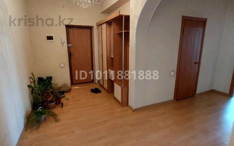 3-бөлмелі пәтер · 93 м² · 2 қабат, Нұрсәт ш.а. 200, бағасы: 175 000 ₸ в Шымкенте, Каратауский р-н — фото 2