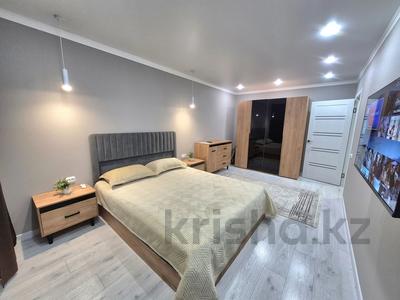 1-комнатная квартира · 33 м² · 2/5 этаж, Абубакира Кердери 172/1 — Казииту. Сити Центр. Галактика за 14 000 ₸ в Уральске