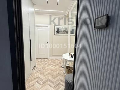 3-бөлмелі пәтер · 92 м² · 2/10 қабат, Кенесары хана 54, бағасы: 500 000 ₸ в Алматы, Наурызбайский р-н