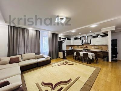 4-бөлмелі пәтер · 119 м² · 3/6 қабат, Есенберлина 155, бағасы: 800 000 ₸ в Алматы, Медеуский р-н
