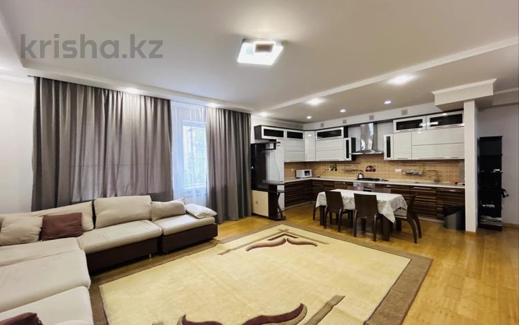 4-бөлмелі пәтер · 119 м² · 3/6 қабат, Есенберлина 155, бағасы: 800 000 ₸ в Алматы, Медеуский р-н — фото 2