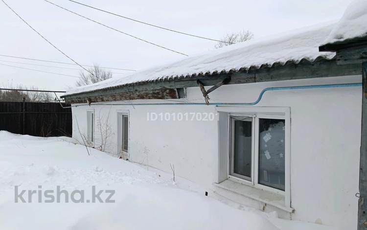 Отдельный дом · 3 комнаты · 70.2 м² · 4.5 сот., 5 декабря 5 за 15 млн ₸ в Костанае — фото 2